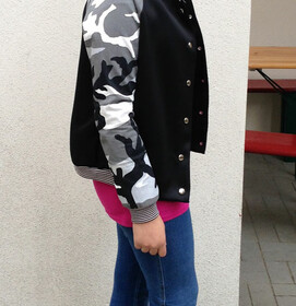 collegejacke2.jpg
