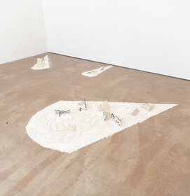 33° Separation - Amanda Bobadilla