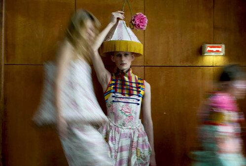 „how to replace it“ - Inspiration durch Modefotografie / WS24/25