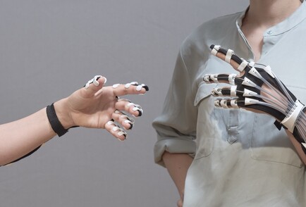MyoHand | Yoorie Kwon