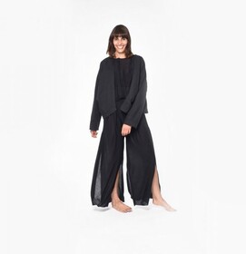 Long live the cloth - Henriette Dresbach, Ann-Lea Hebeisen