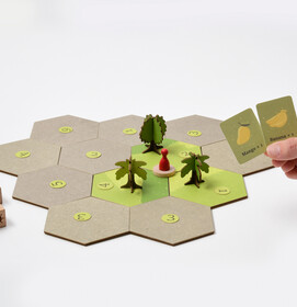 Cocoa Forest – Family-friendly board game design | Xuting Luo