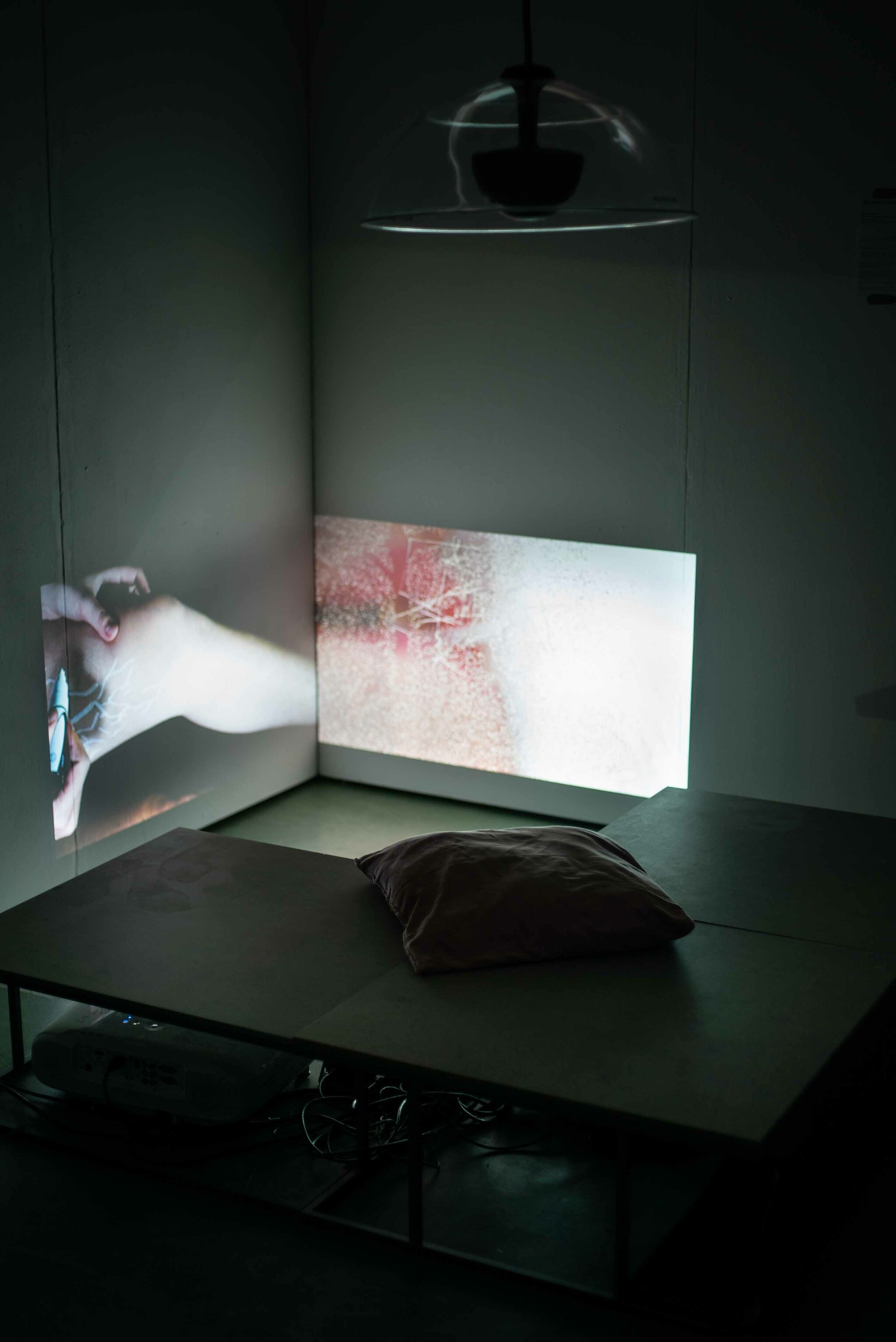 JUST NOISE// NUR RAUSCHEN