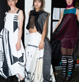 seefashion24 / catwalk / backstage