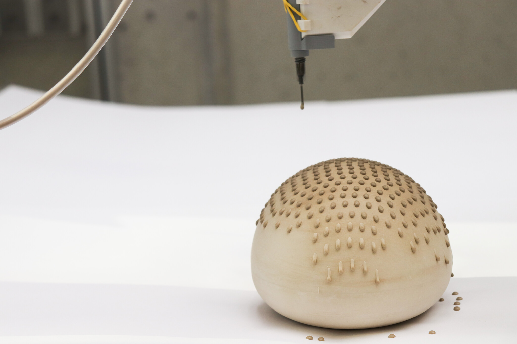 Dots and Traces by Izumi Yano & Xuting Luo