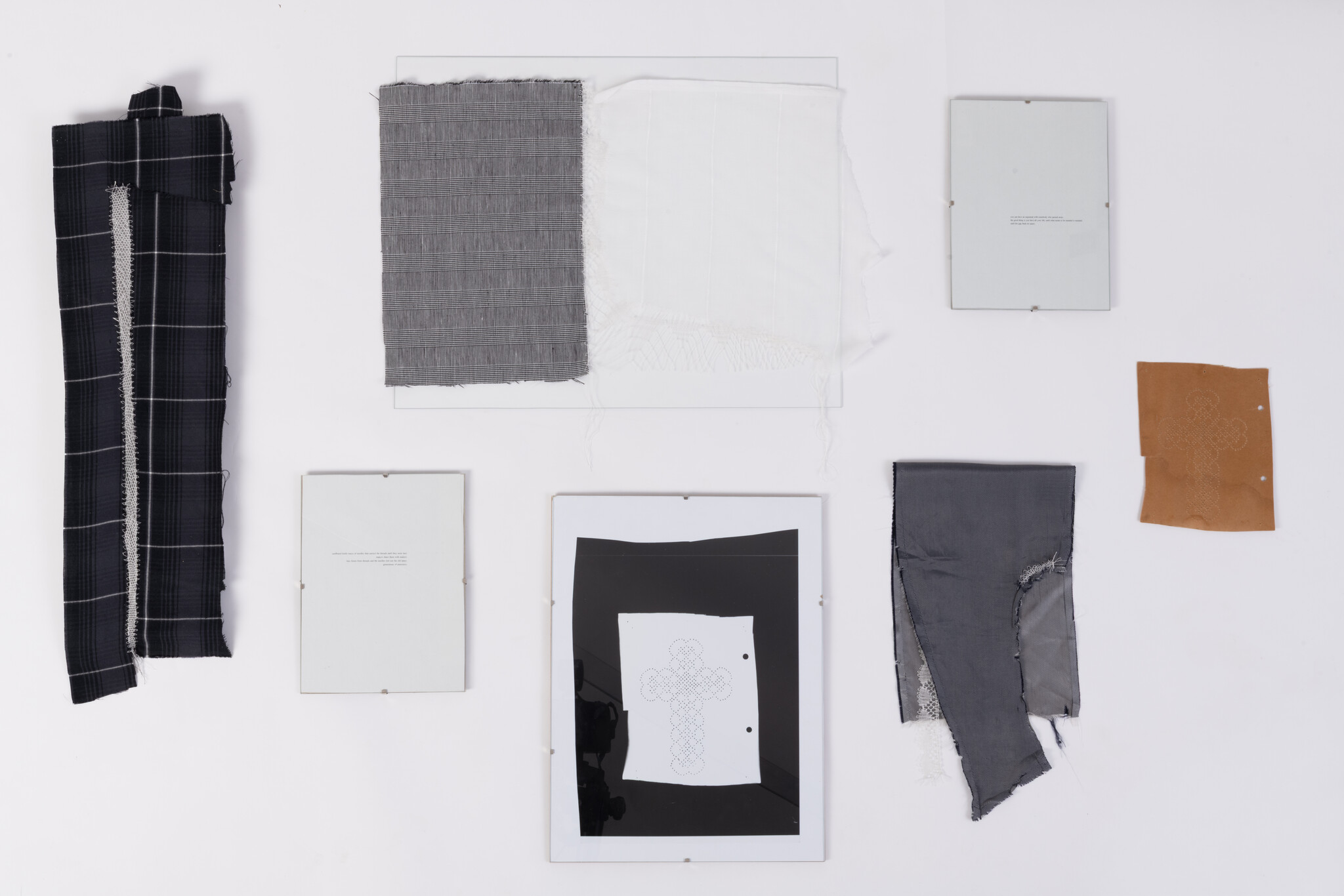 Traces, Gaps and Punctures_©Cylène Stock.jpg