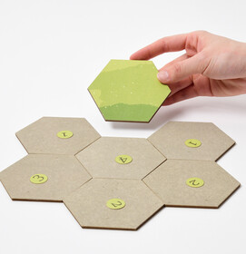 Cocoa Forest – Family-friendly board game design | Xuting Luo