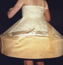 Projektion 4. Kleid.jpg