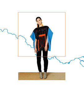 Strickcape und Wollehose
