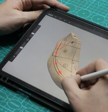 Reviving Traditional Crafts in the Digital Age: A Hybrid Workflow for Footwear Design | Jasper Mendel