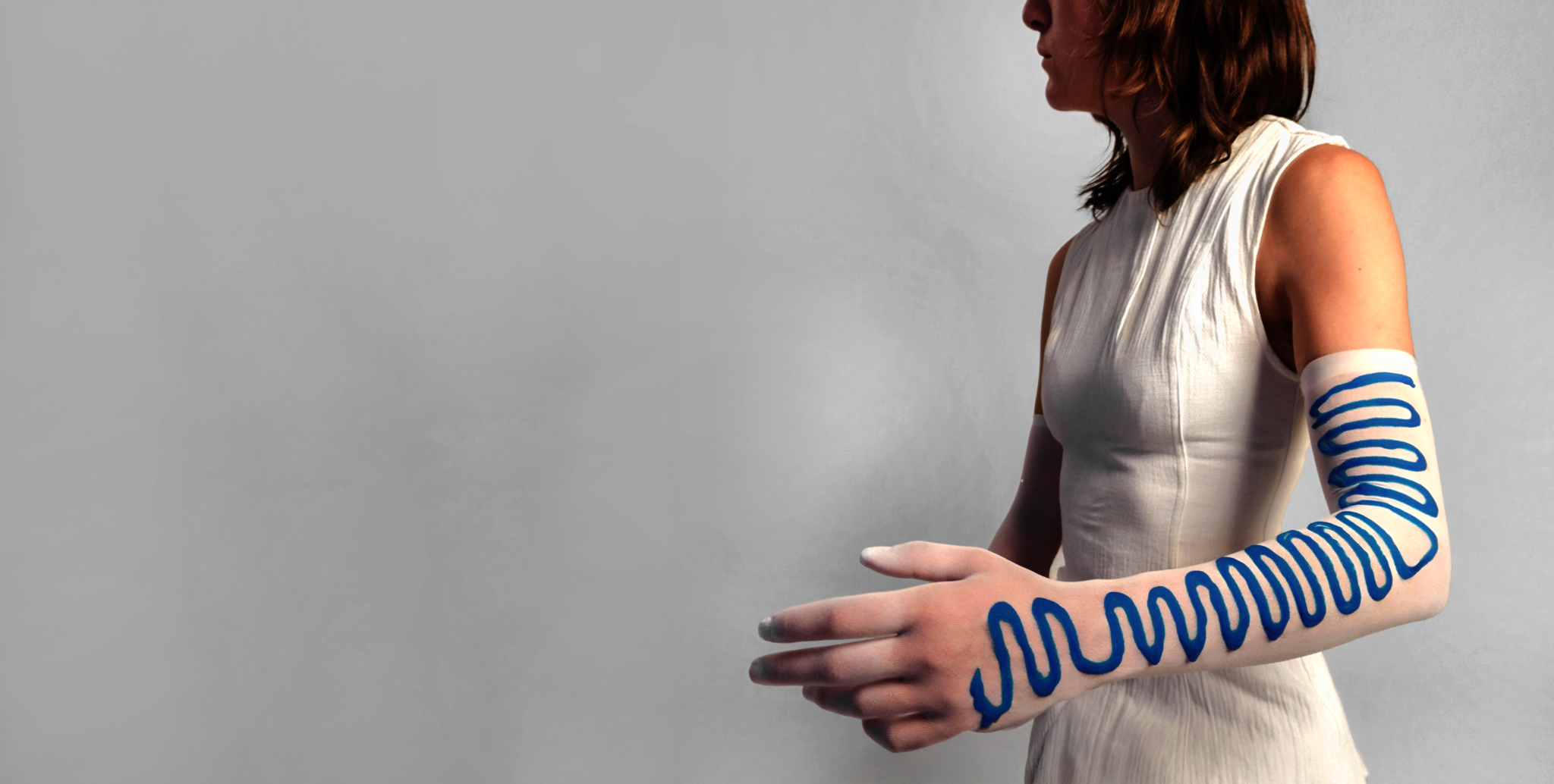 Flux Form – Robotic Biogel Printing | Leandra Balliel Flux Form – Robotic Biogel Printing | Leandra Balliel