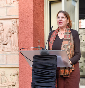 Azemina Bruch, Tochter von Selmanagic