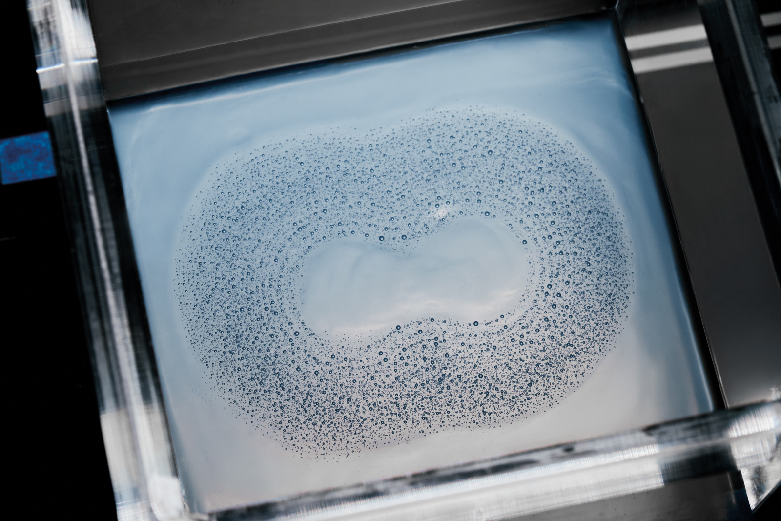 Poroform – A Digital Approach To Foam Formation | Julia Huhnholz